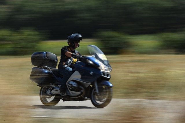 Jazda na motorke, rýchlosť.jpg